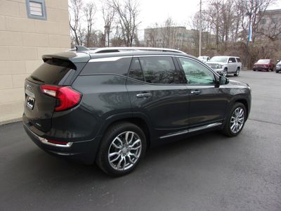 2022 GMC Terrain — detail view