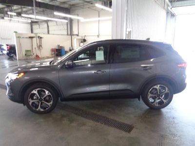 2025 Ford Escape — detail view