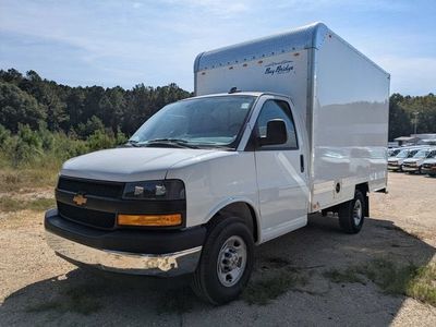 2025 Chevrolet Express Cutaway 3500 — detail view