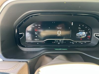 2024 GMC Yukon XL — side profile view