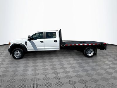 2022 Ford F-550SD — interior view