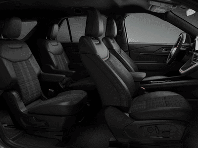 2026 Ford Explorer — detail view