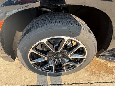 2022 Chevrolet Tahoe — detail view