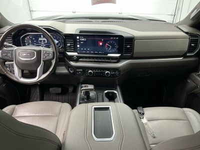 2022 GMC Sierra 1500 — interior view