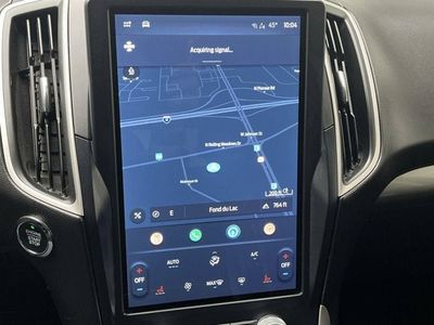 2023 Ford Edge — detail view