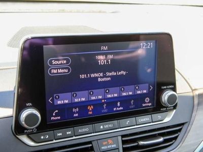 2025 Nissan Altima — interior view