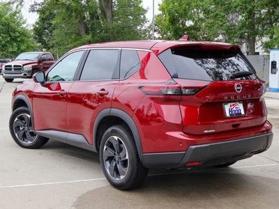 2025 Nissan Rogue — side profile view