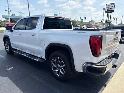 2022 GMC Sierra 1500 — rear three-quarter view