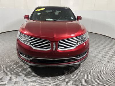 2018 Lincoln MKX — rear three-quarter view