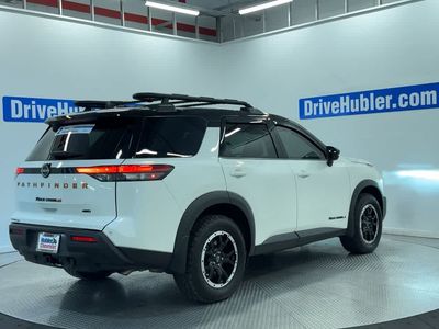 2024 Nissan Pathfinder — side profile view