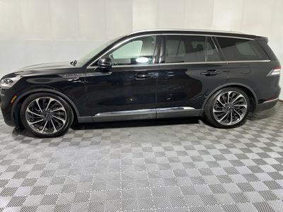 2020 Lincoln Aviator — detail view
