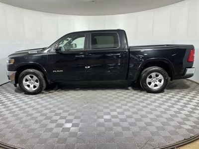 2025 RAM 1500 — detail view
