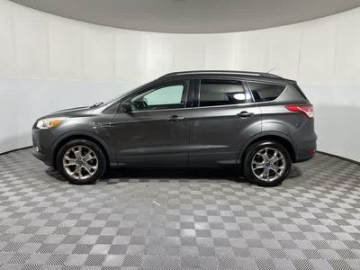 2016 Ford Escape — detail view