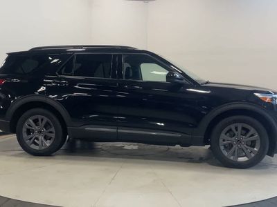 2022 Ford Explorer — interior view