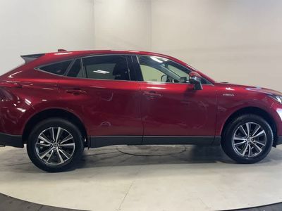 2021 Toyota Venza — rear three-quarter view