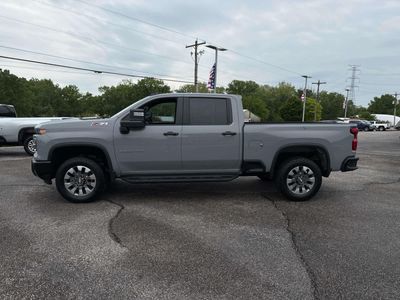 2025 Chevrolet Silverado 2500 HD — side profile view