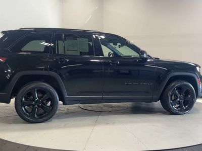 2022 Jeep Grand Cherokee — rear three-quarter view