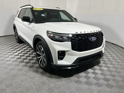 2025 Ford Explorer — side profile view