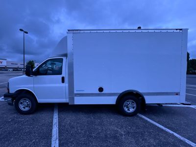 2025 Chevrolet Express Cutaway 3500 — detail view