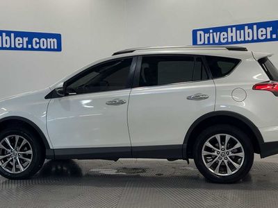 2018 Toyota RAV4 — detail view