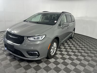 2022 Chrysler Pacifica — interior view