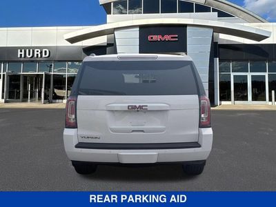 2019 GMC Yukon — detail view