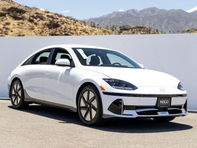 2025 Hyundai IONIQ 6 — interior view