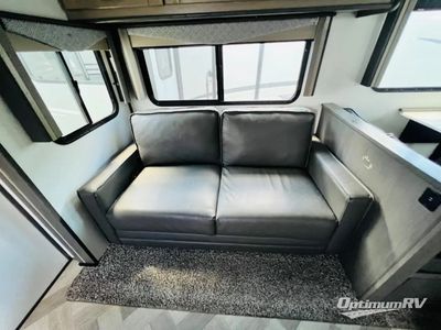 2022 Cruiser RV Twilight Signature - Photo 5