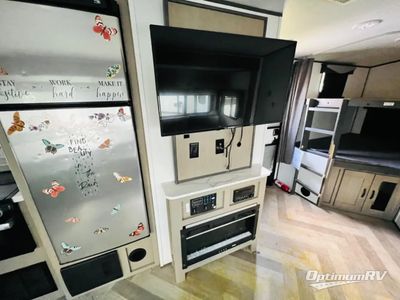 2022 Cruiser RV Twilight Signature - Photo 6