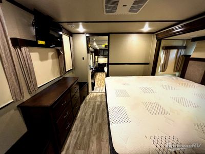 2019 Grand Design Solitude - Photo 11