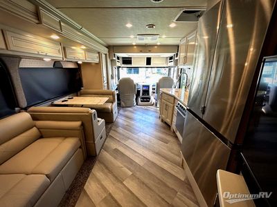 2022 Fleetwood Bounder - Photo 5