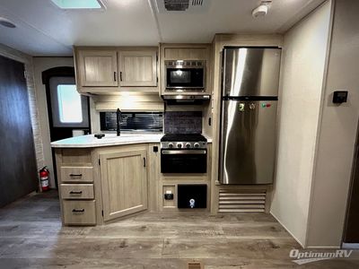 2024 Coachmen Catalina Legacy Edition - Photo 5