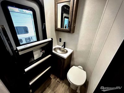 2024 Venture RV SportTrek Touring Edition - Photo 17