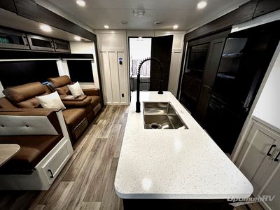 2026 Venture RV SportTrek Touring Edition - Photo 4
