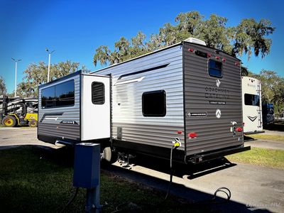 2026 Coachmen Catalina Legacy Edition - Photo 3
