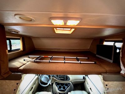 2009 Coachmen Freelander - Photo 10