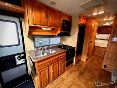 2009 Coachmen Freelander - Photo 13