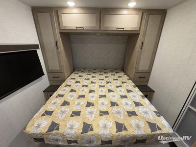2025 Ember RV E-Series - Photo 11