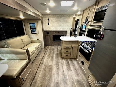 2026 Coachmen Catalina Legacy Edition - Photo 5