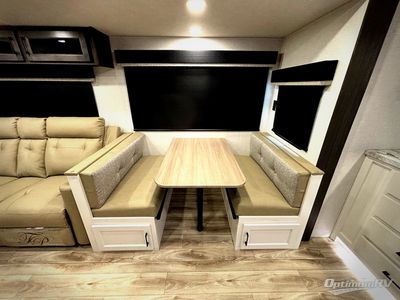 2026 Venture RV SportTrek - Photo 10