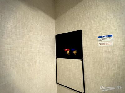 2026 Venture RV SportTrek - Photo 20