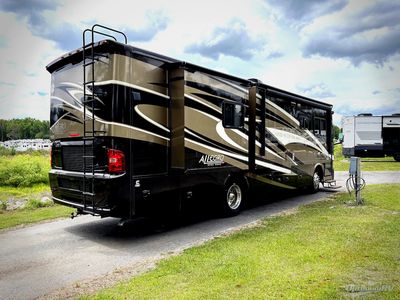 2014 Tiffin Allegro Red - Photo 2