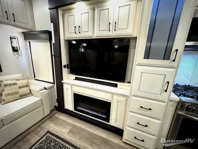 2022 DRV Mobile Suites - Photo 21