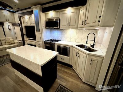 2022 DRV Mobile Suites - Photo 18
