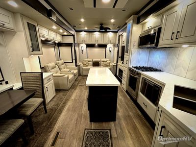 2022 DRV Mobile Suites - Photo 4