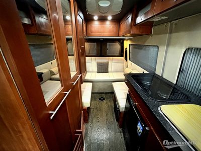 2020 Roadtrek Roadtrek — interior view