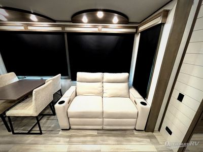 2023 Grand Design Solitude — photo 18 view