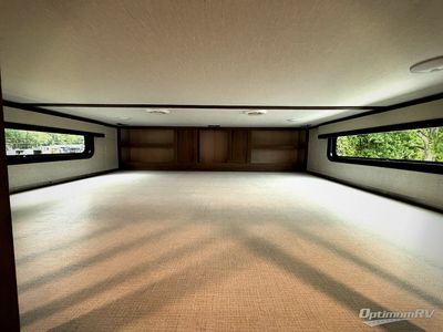 2023 Grand Design Solitude — photo 21 view