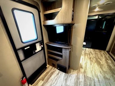 2021 Grand Design Imagine XLS — photo 9 view