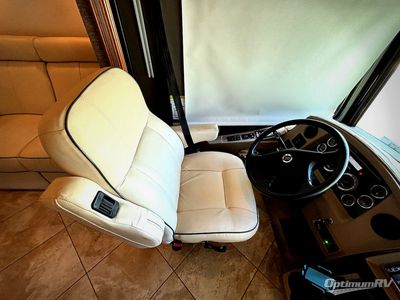 2017 Winnebago Forza — photo 7 view